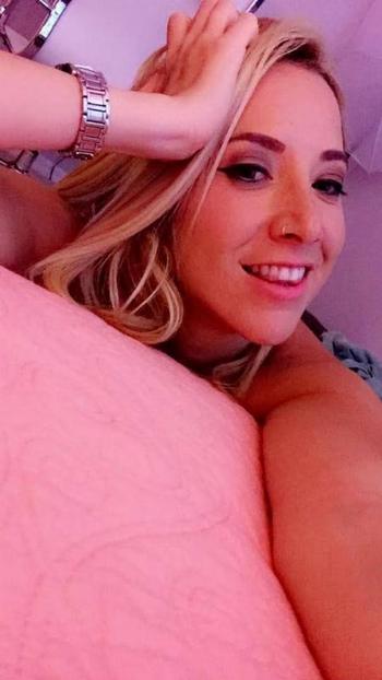 213-635-2210, 27  female escort, Rochester