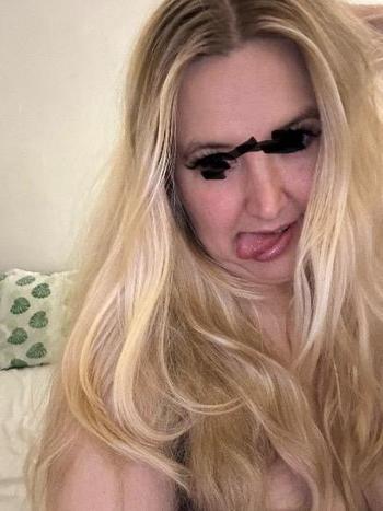 Luna Quinn, 33  female escort, Rochester