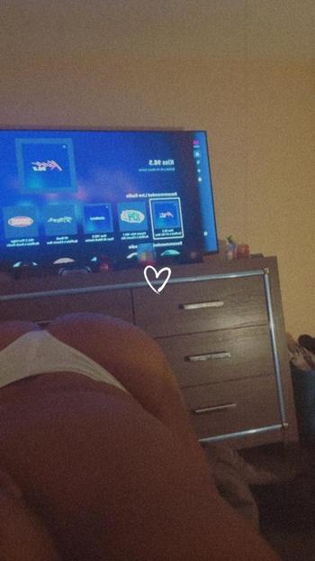 Liyah , 25  female escort, Rochester