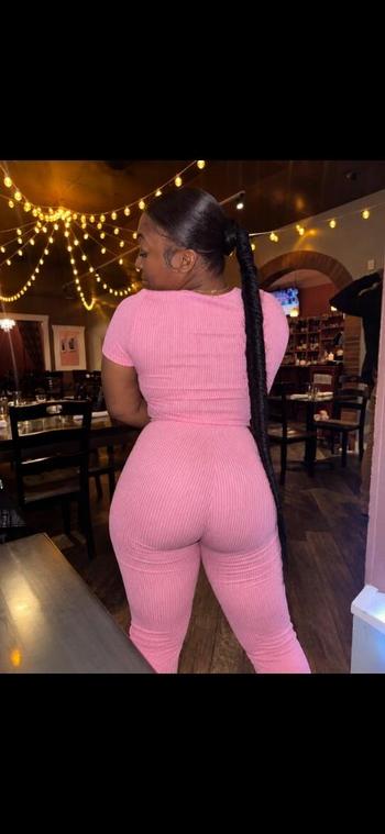 Charm, 22  female escort, Rochester