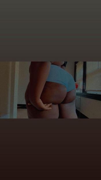 liyah, 25  female escort, Rochester