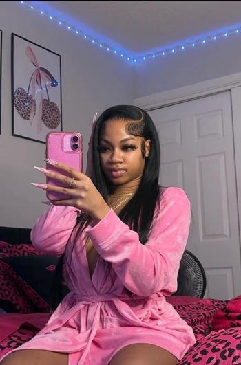myaa , 27  female escort, Rochester